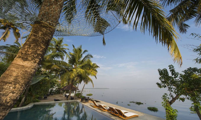 Muhamma Hotel | Purity at Lake Vembanad