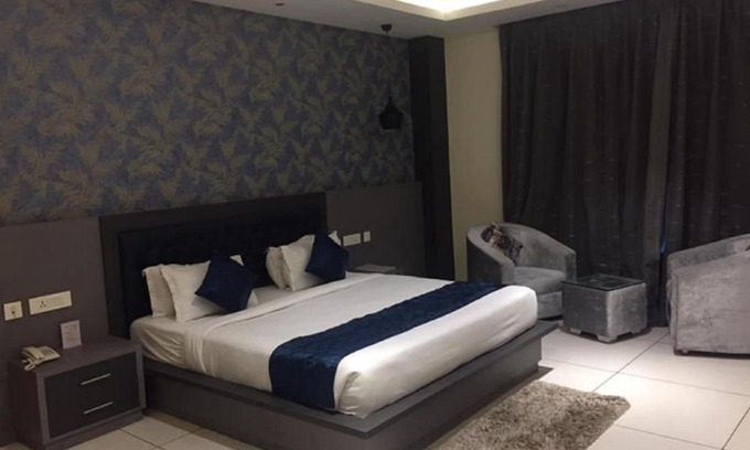 Bilaspur Hotel | Purnam Residency