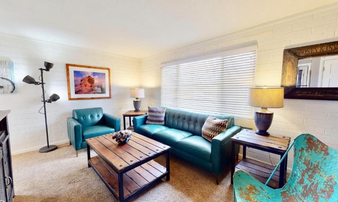 Moab Apartment | Purple Sage Flats #8