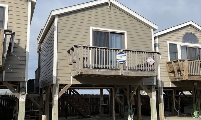 Hatteras Condo | Put your Anchor down with Nautical Nine! Beachfront, Pet Friendly Cabana!