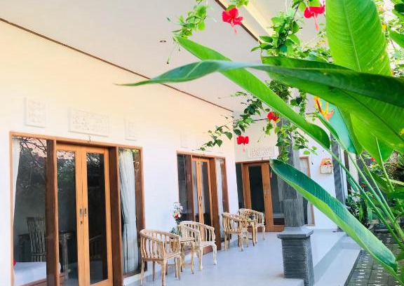 Batu Bolong House | Putu Homestay