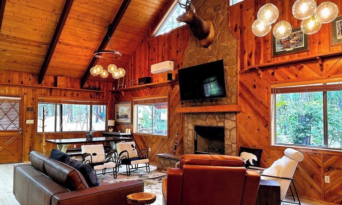 Show Low Cabin | Pvt Pickleball- Hot Tub-Game Rm-Playground