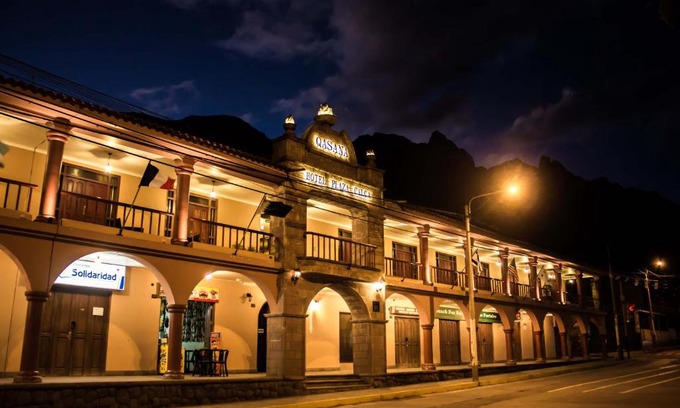 Calca Hotel | Qasana Hotel Plaza Calca