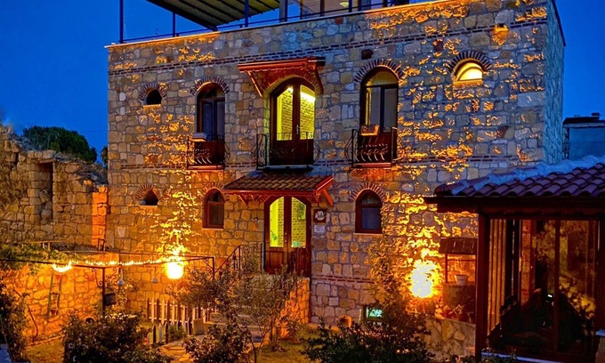 Ayvacik Hotel | Qekik Kazdağları