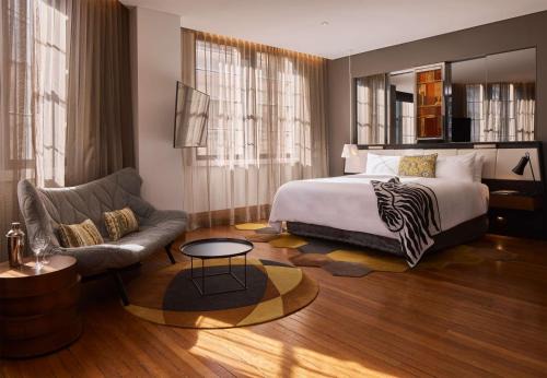 Sydney Central Business District Hotel | QT Sydney