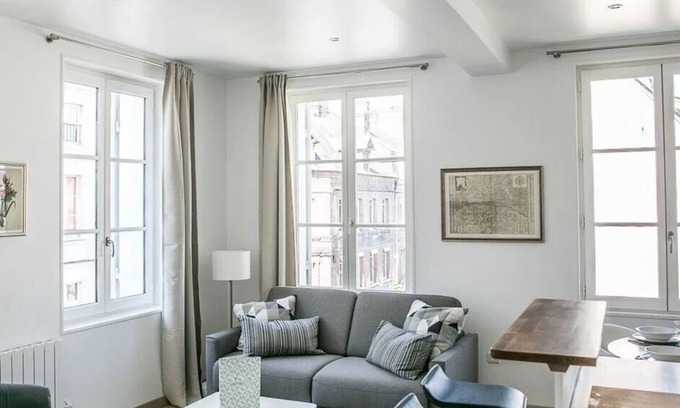 Honfleur Apartment | Quélin 4 | City Center | 2-4 guests