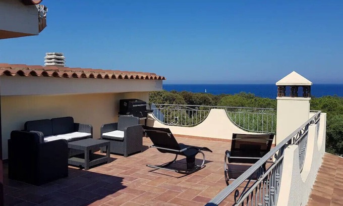 Sas Linnas Siccas Apartment | QUADRI LIBEROTTO: THREE-BEDROOM APARTMENT IN VILLA, with splendid sea view