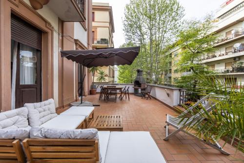 Quartiere XXXIII Lido di Ostia Ponente Apartment | Quadrilocale con terrazza vicino al mare