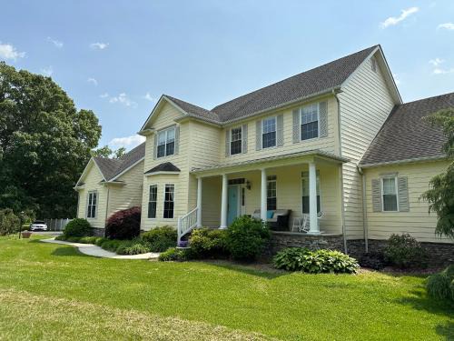 Easton House | Quailsar Farm