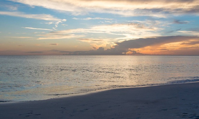 Marco Island Condo | Quaint 1 bedroom condo.Guest Ready