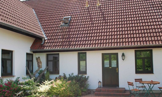 Dargun Apartment | Quaint Apartment in Dargun Mecklenburg with Swimming Pool