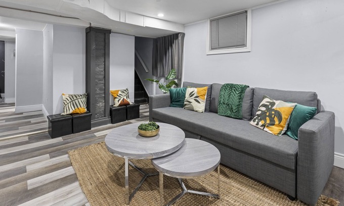 Windsor Apartment | Quaint Clean 2BR close to downtown Windsor with Lndry & Prkng Inc