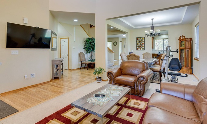 Federal Way House | Quaint Federal Way Home: 21 Mi to Downtown Seattle
