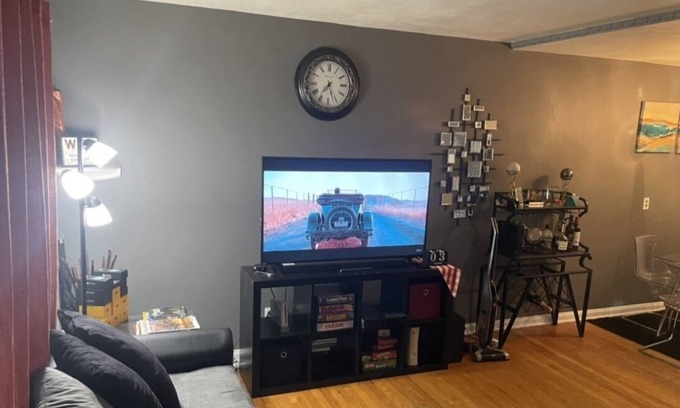 St. Louis House | Quaint South city Home 10 minutes from Downtown STL