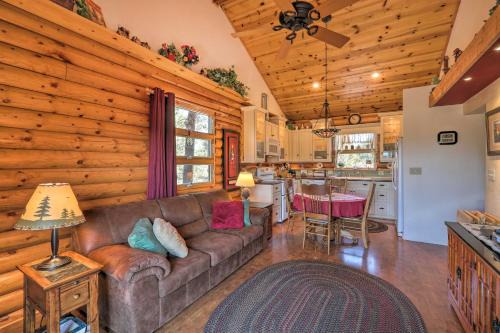 Williams House | Quaint Williams Cabin Near Grand Canyon