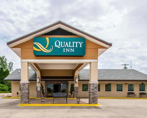 Cairo Hotel | Quality Inn Cairo I-57