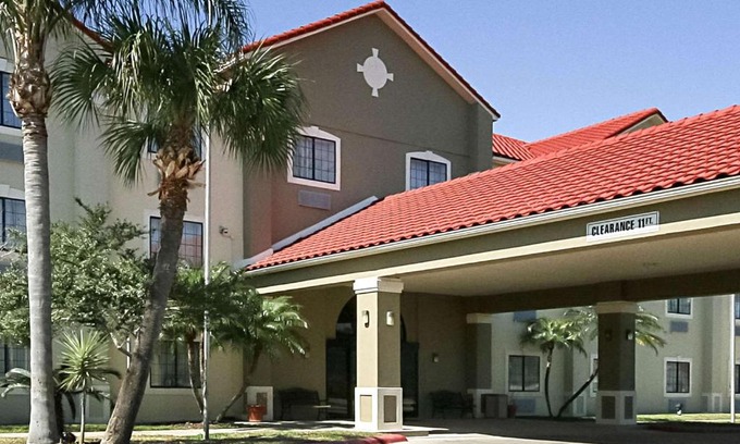 Kingsville Hotel | Quality Inn Kingsville Hwy 77