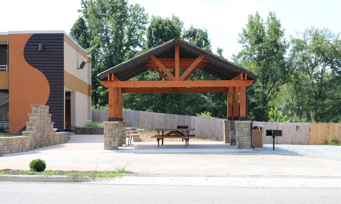 South Boston Hotel | Quality Inn South Boston - Danville East