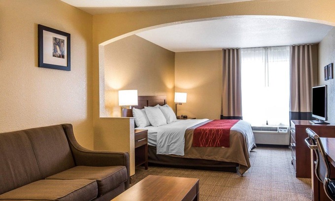 Bethany Hotel | Quality Inn & Suites Bethany