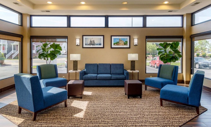 Portsmouth Hotel | Quality Inn & Suites Olde Town