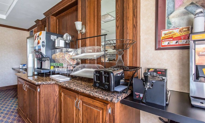 Guymon Hotel | Quality Inn & Suites