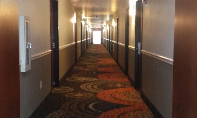 Mount Vernon Hotel | Quality Inn & Suites