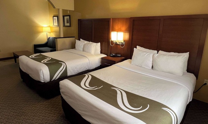 Midland Hotel | Quality Suites Midland North Loop 250