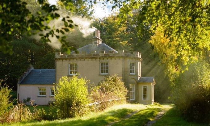 Fochabers House | Quarry Gardens Lodge