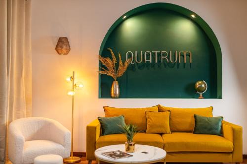 Chiaia Apartment | Quatrum Apartment