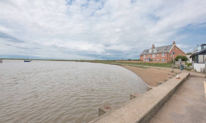 Orford House | Quay View, Orford