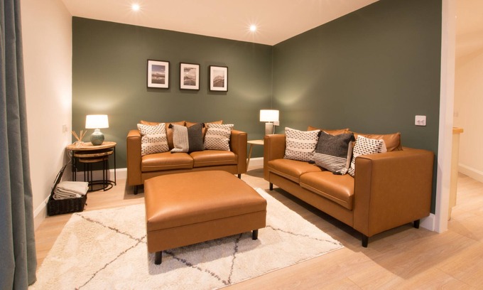 Slate Islands Apartment | Quayside- Self Catering -2 beds- 2 baths -Loch Melfort -Kilmelford -Argyll