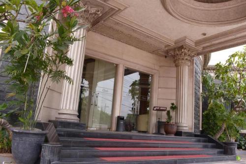 Ampel Hotel | Quds Royal Hotel