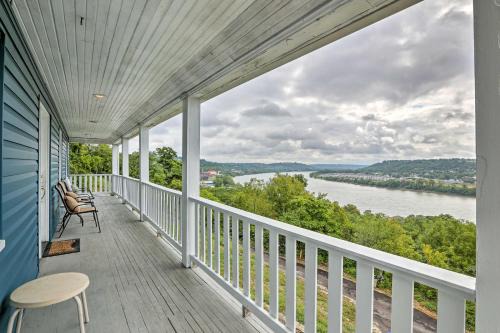 East Walnut HIlls House | Queen City Home with Ohio River View - 3 Mi to Dtwn!