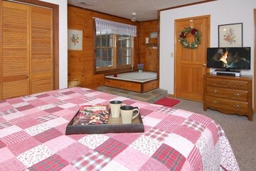 Gatlinburg - Pigeon Forge Cabin | Queen of Hearts in Gatlinburg