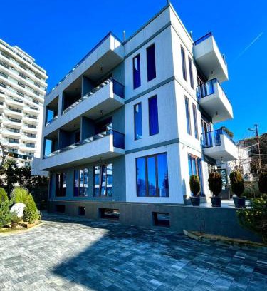 Makhinjauri House | Queen Tamar