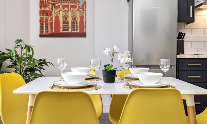 Brighton City Centre Apartment | Queens Mile 1 With Free Parking By My Getaways