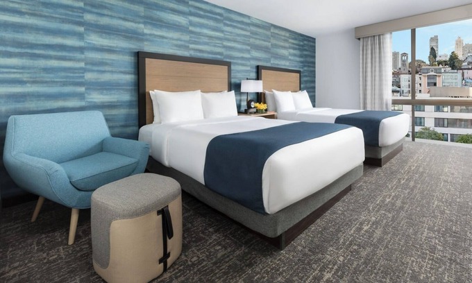 Fisherman's Wharf Hotel | Queens with a Stunning City View, Caza, Close to Ghirardelli, 2 Rooms