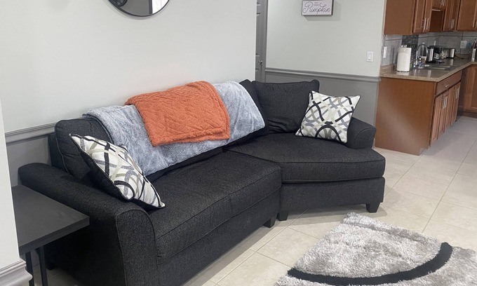 Lynchburg Apartment | Quiet 2 Bedroom 2nd Floor Appartment