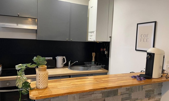 Colombes Apartment | Quiet 2-room apartment near La Défense Arena - Paris - Champs-Elysées