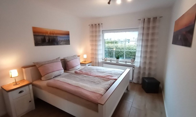 Ditzum Condo | Quiet and central ground floor apartment