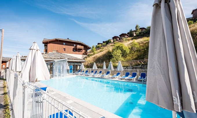Valmeinier Apartment | Quiet Apartment at the Foot of the Slopes