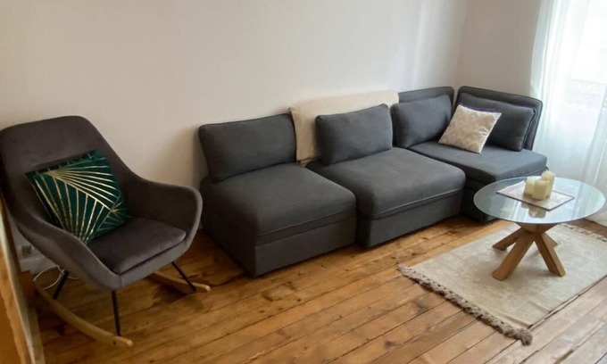 14th Arrondissement Apartment | Quiet apartment in paris center
