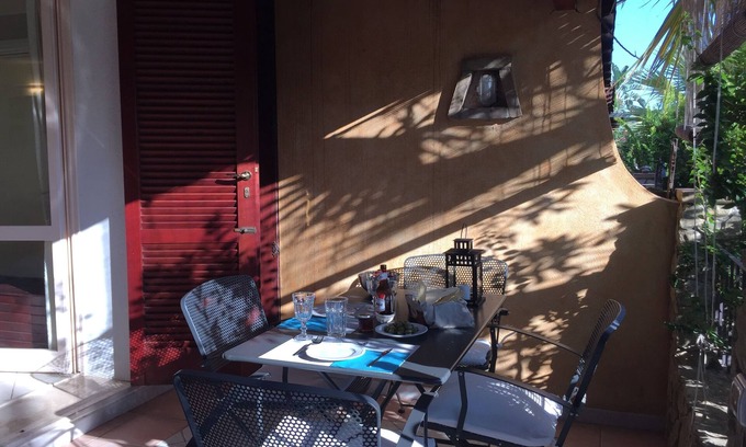 Quartu Sant'Elena Apartment | Quiet corner in Sardinia