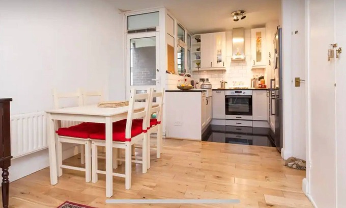 Tufnell Park Apartment | Quiet & Cosy 1BD Flat with Balcony - Tufnell Park