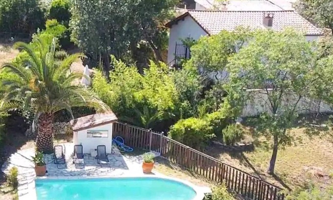 Cabrieres House | Quiet country house with swimming pool