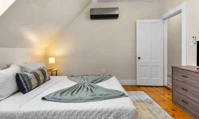 Salem Apartment | Quiet & cozy apartment minutes from downtown Salem