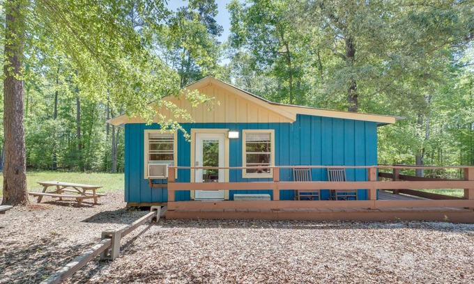 Hemphill Cabin | Quiet Hemphill Cabin Retreat Near Toledo Bend Lake