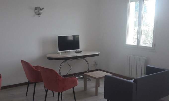 Terminiers Other | Quiet house in the countryside