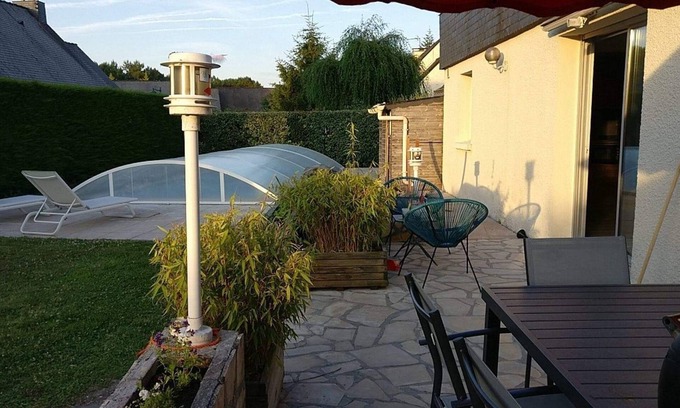 Pluneret House | Quiet house near the sea with swimming pool