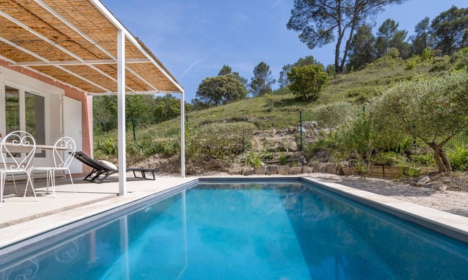 Moulezan House | Quiet little Garrigue paradise with private pool, 3 bedrooms and air conditioning throughout